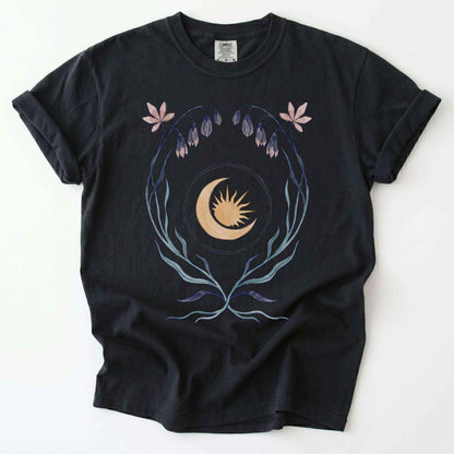 Art Nouveau Bellflower Vintage Washed T-Shirt