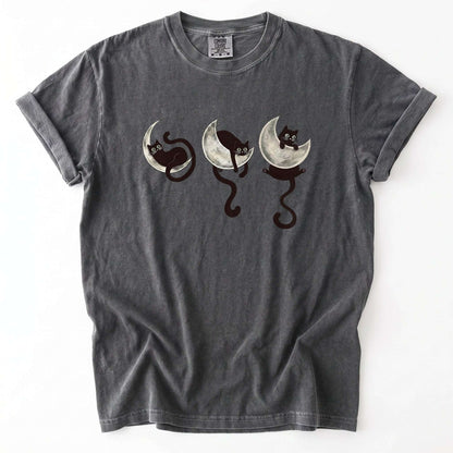 Mystical Crescent Cat Vintage Washed T-Shirt