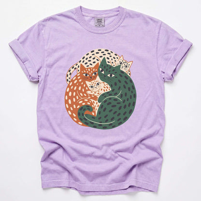 Cuddling Cats Vintage Washed T-Shirt