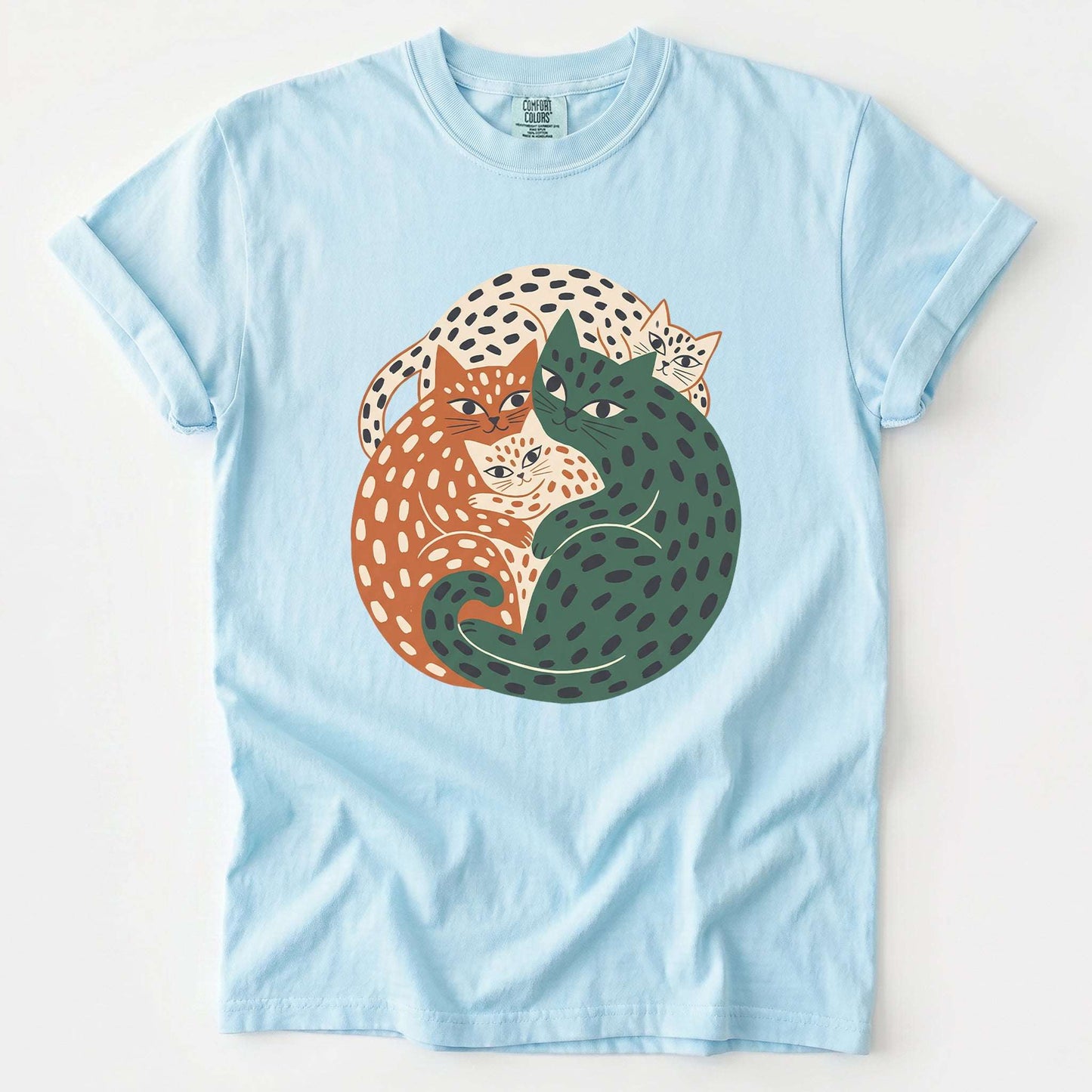 Cuddling Cats Vintage Washed T-Shirt