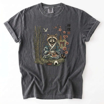 Traditional Japanese Woodblock Zen Raccoon Vintage Washed T-Shirt