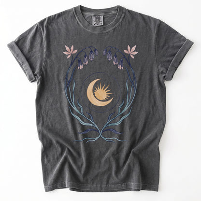Art Nouveau Bellflower Vintage Washed T-Shirt