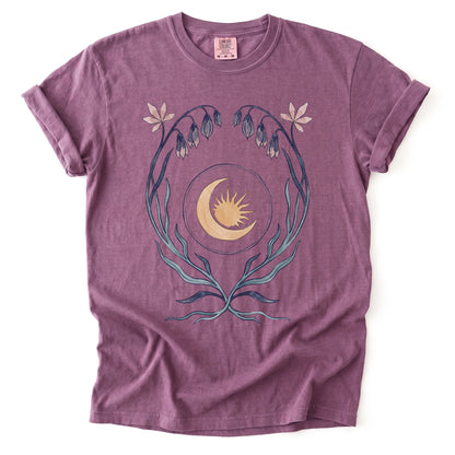Art Nouveau Bellflower Vintage Washed T-Shirt