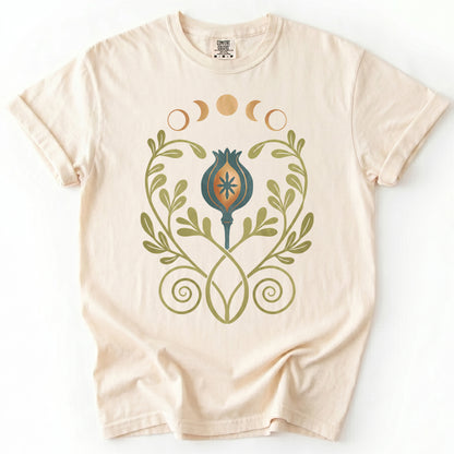 Art Nouveau Celestial Poppy Pod Heavyweight T-Shirt