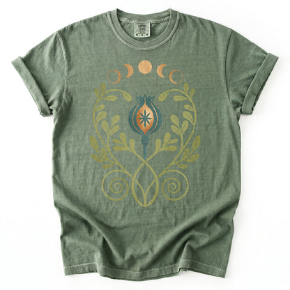 Art Nouveau Celestial Poppy Pod Heavyweight T-Shirt