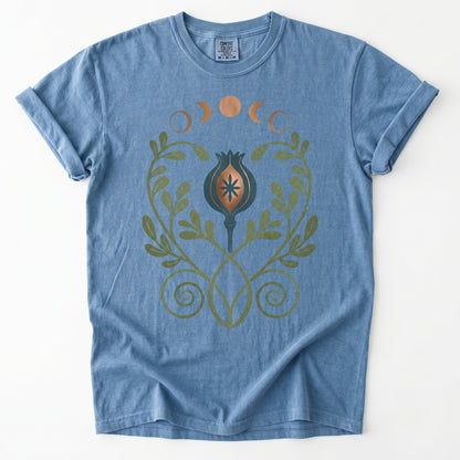 Art Nouveau Celestial Poppy Pod Heavyweight T-Shirt