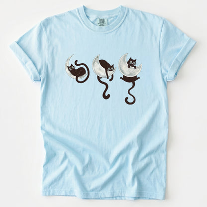 Mystical Crescent Cat Heavyweight T-Shirt