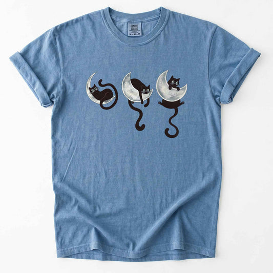 Mystical Crescent Cat Heavyweight T-Shirt