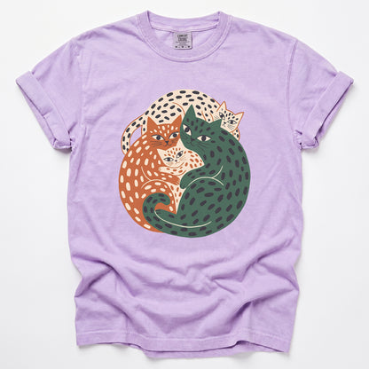 Cuddling Cats Vintage Washed T-Shirt