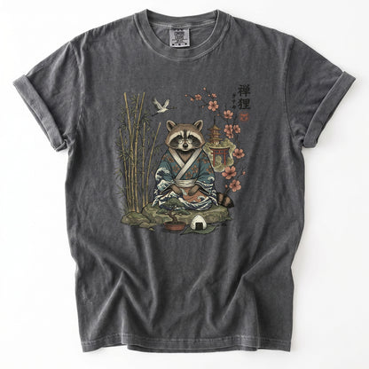 Traditional Japanese Woodblock Zen Raccoon Heavyweight T-Shirt