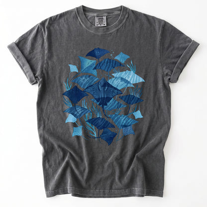 Coastal Manta Ray Heavyweight T-Shirt