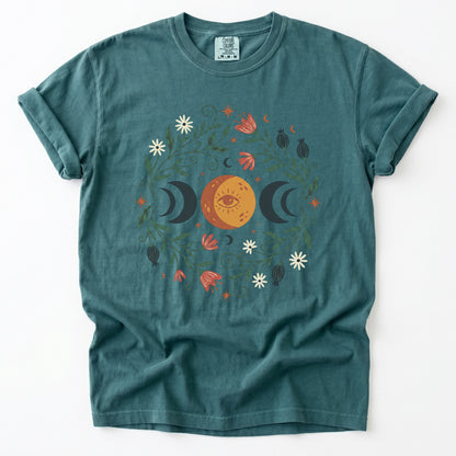 Mystic Triple Moon Vintage Washed T-Shirt