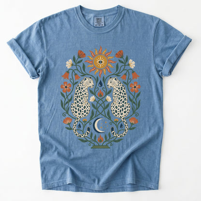 Mystical White Leopards Vintage Washed T-Shirt